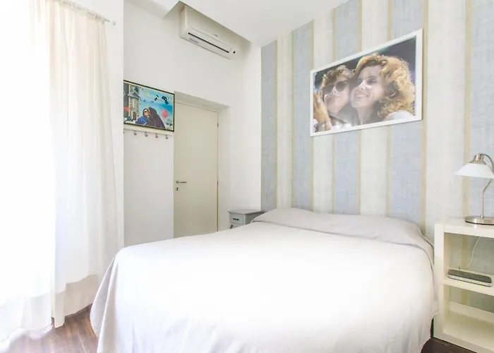 Cinema House 3* Roma